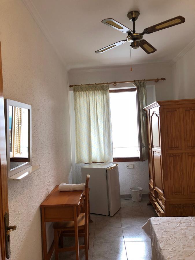 Casa De Huespedes El Almendro Otel İbiza Kenti Dış mekan fotoğraf
