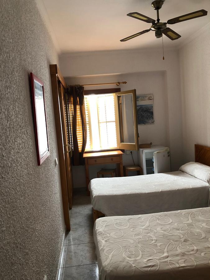 Casa De Huespedes El Almendro Otel İbiza Kenti Dış mekan fotoğraf